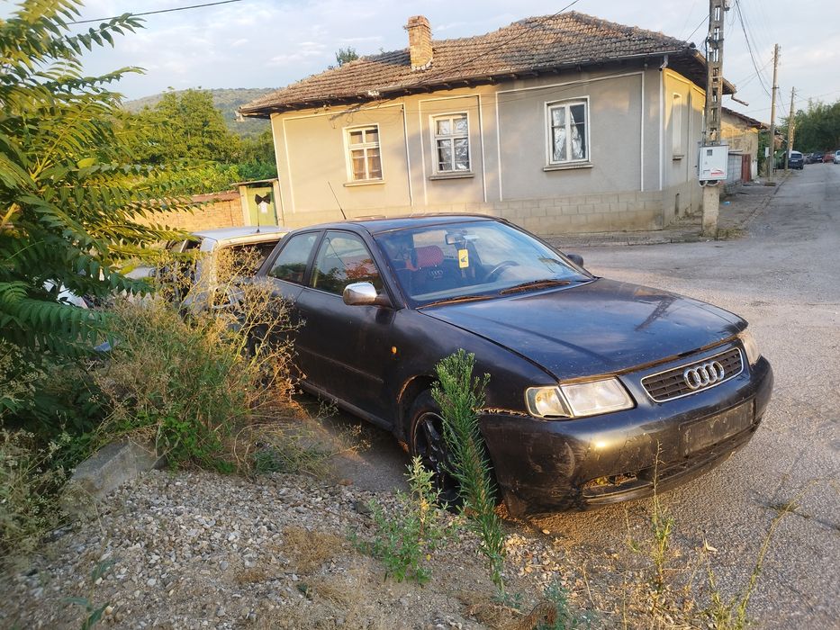 Продавам Ауди А3 1.9 110 На части