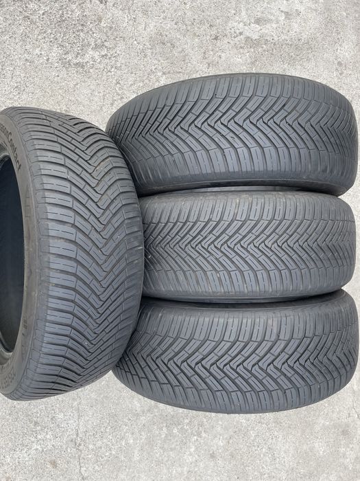 235/55/19 -4бр. Всесезонни гуми Continental