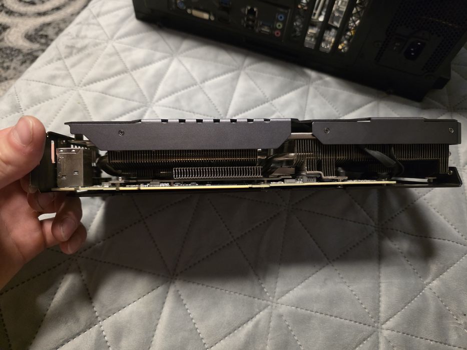 Placa video ASUS TUF RTX3080 10GB -  Triple FAN - PROASPAT SERVISATA