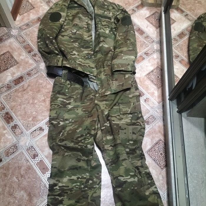 Продам форму звоните