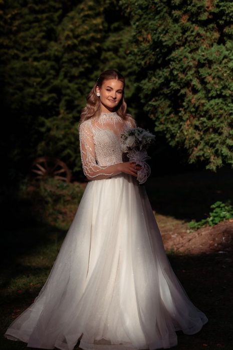 Vând rochie de mireasă