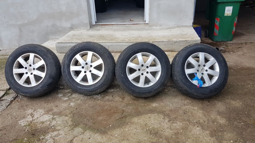 De  vanzare  jante aliaj  pe 16 și 17 și o rezerva de LT35