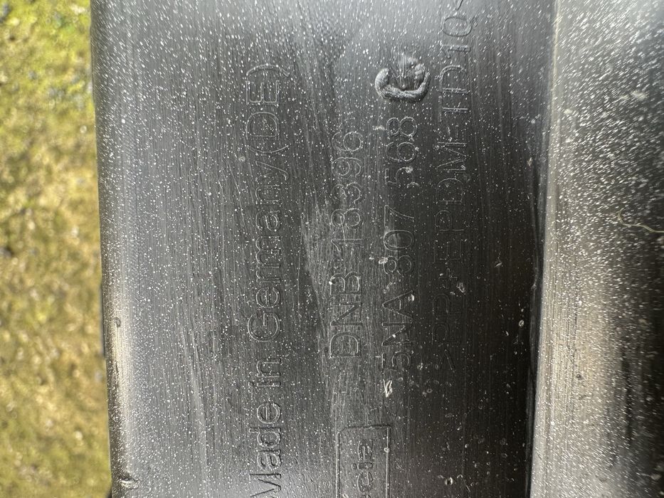 VW Tiguan 16г Спойлер задна броня ОЕ