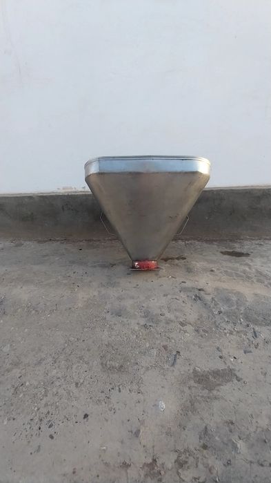 Варонка нержавейка  для пищевое оборудований