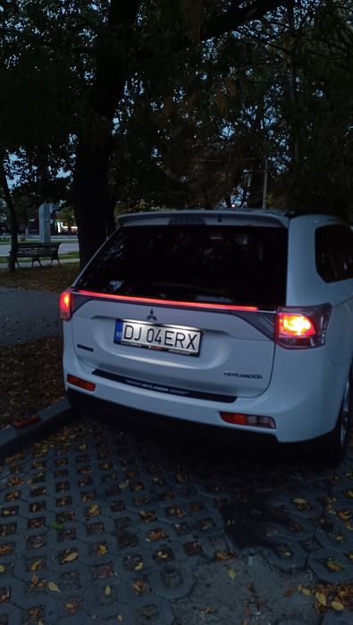 Vand Mitsubishi outlander 3