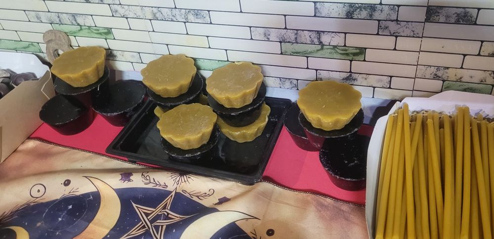 Восковые свечи ,  натуральный воск