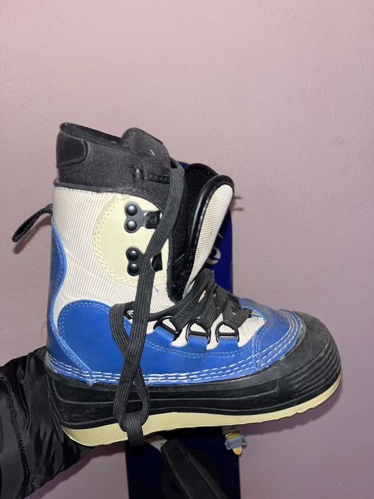 Сноуборд 130см, каска crivit, обувки за сноуборд