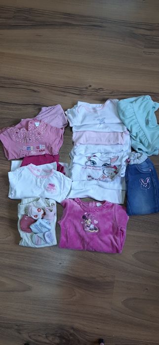 Лот за момиче 18 - 24 месеца -размер 86-92  и подарък