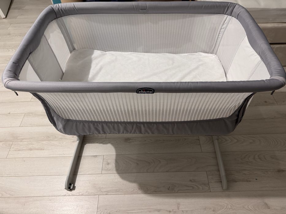 Chicco Next2me Air бебешко легло с падаща преграда