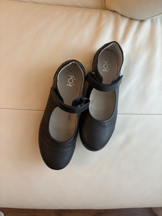 Обувки Колев и Колев