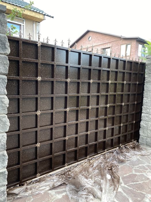 Прокраска ворот высококачественной краской