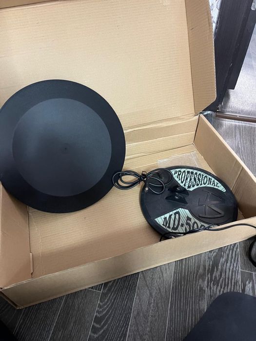 Продам Металлоискатель