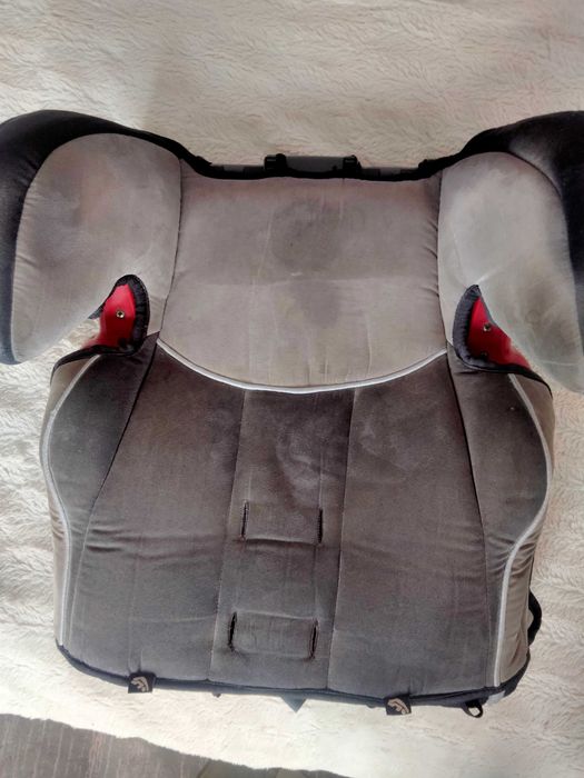 Столче за кола за дете със специални нужди