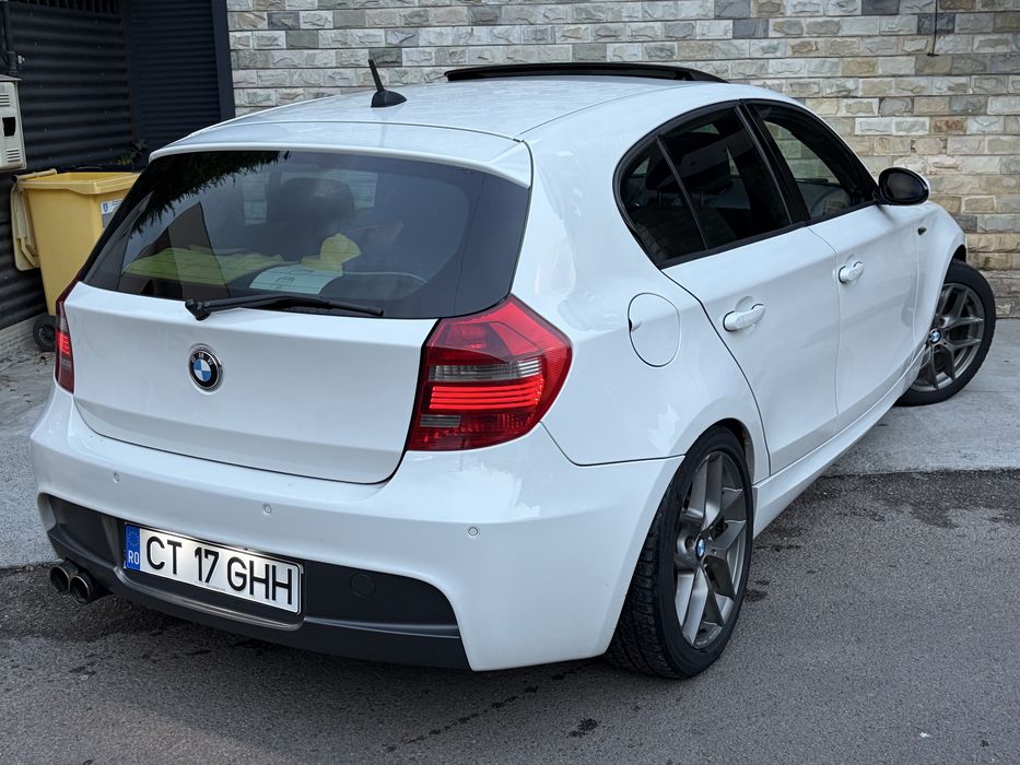 Bmw 123d 245cp 2009 m trapa bi xenon navi mare