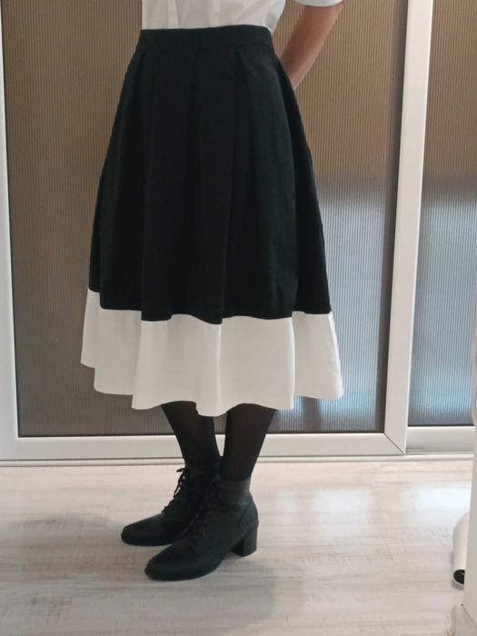 Черно - бяла пола