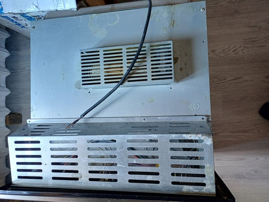 Встраиваемая духовка