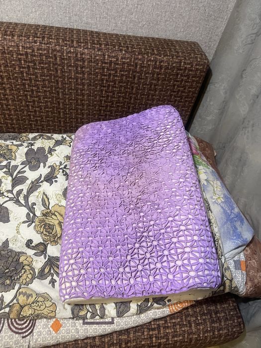 Ортопедическая подушка из memory foam