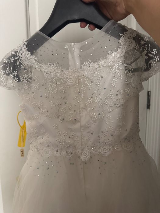 Платье новое на девочку