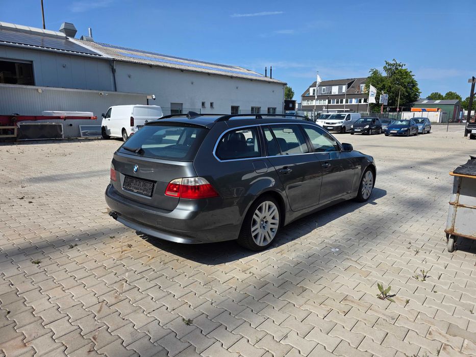 Bmw 525 D e60 Touring M57/manual