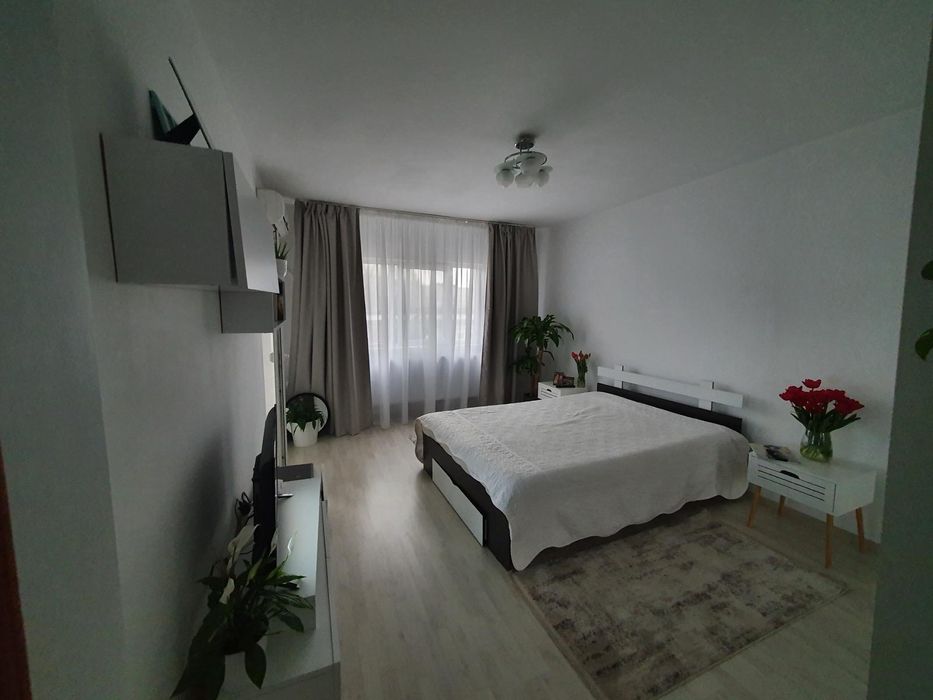 Proprietar inchiriez garsoniera Piata Rahova