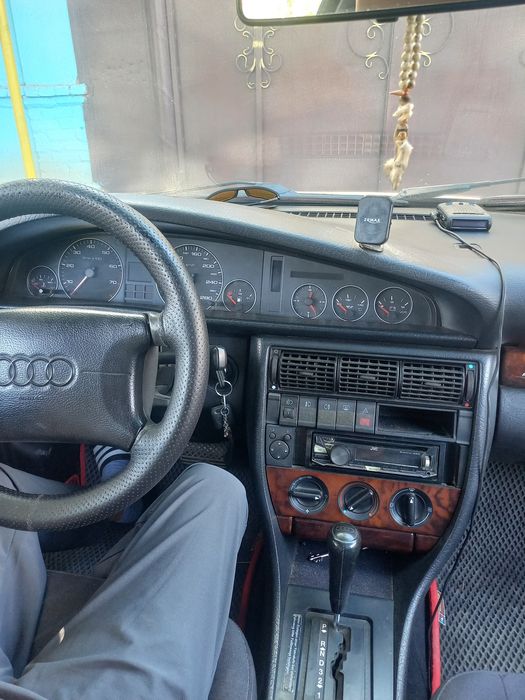 Ауди А6 универсал