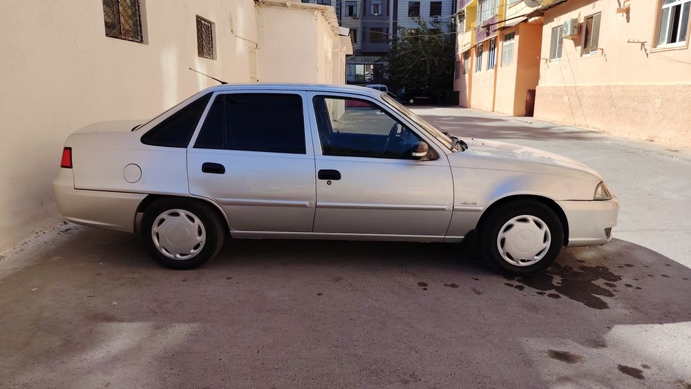 chevralet neksiya 2 1.6