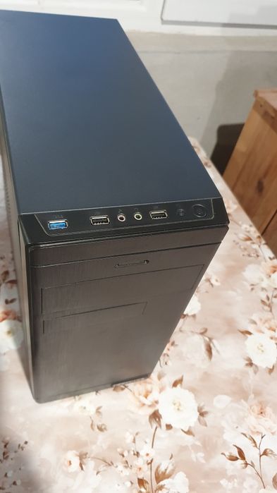 Кутия за компютър Deepcool Wave V2