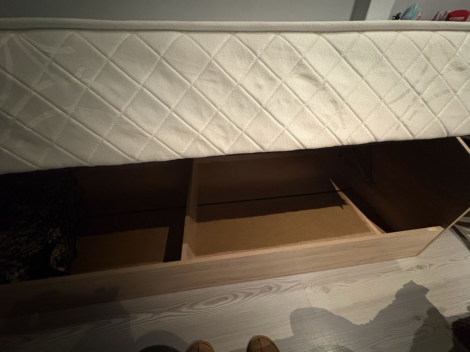 Ъглово легло единично легло