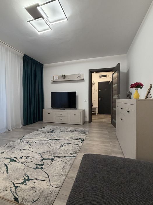Proprietar– ÎNCHIRIEZ APARTAMENT 2 CAMERE – prima inchiriere