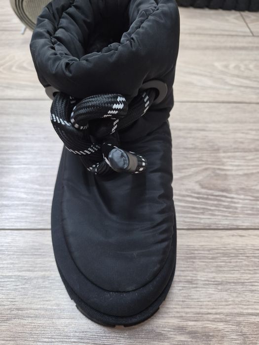 Продаю кросовки и уги