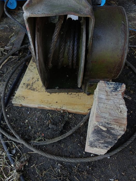 Лебедка продам .