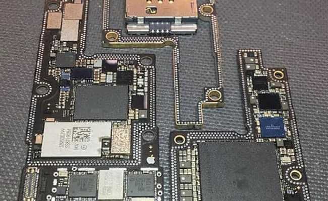 Reparatii placa baza Reparatie iPhone 6 6s 7 8 Plus X Xs Max XR Xs