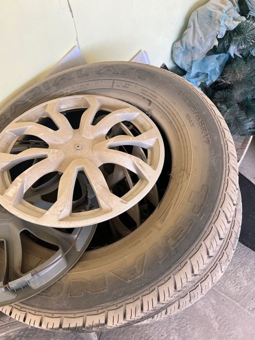 Шина 17 235/65 идеал