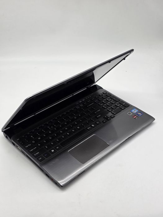 Laptop Sony Vaio SVE151C11M, Intel Core I5-2450M, 4gb ram, 512 hdd
