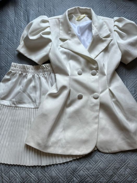 Двойка пиджак юбка