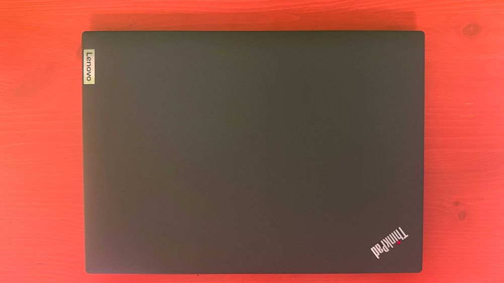Thinkpad T14 Gen 3, core I5-1245U, 16 GB RAM, 256 GB NVME