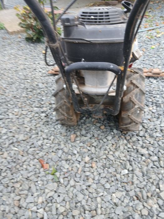 Vad masina de tuns iarba