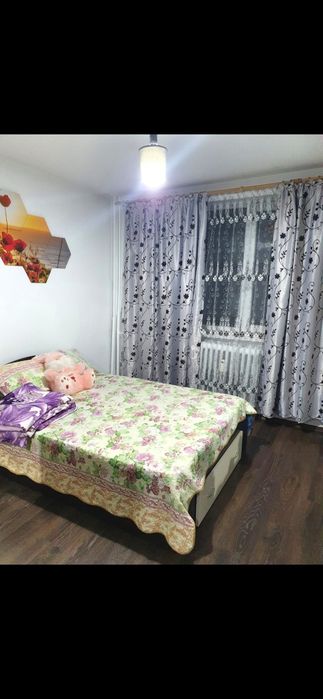 Închiriez apartament