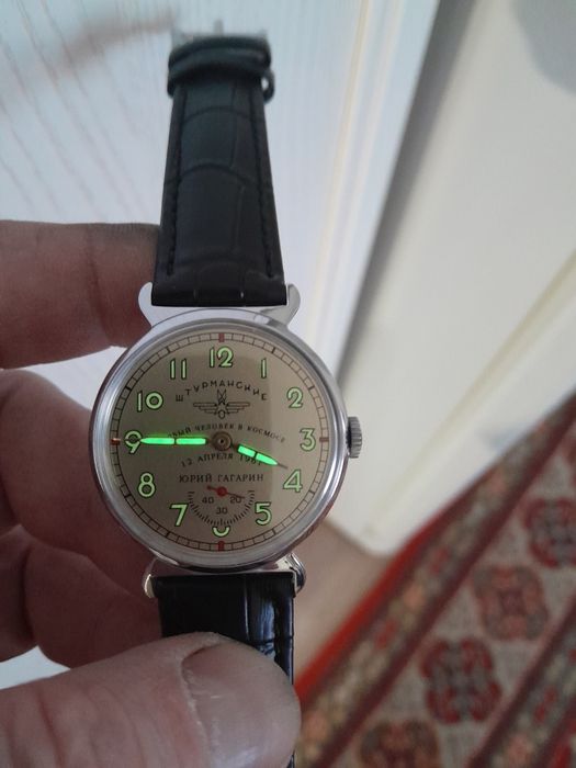 Продам  часы СССР