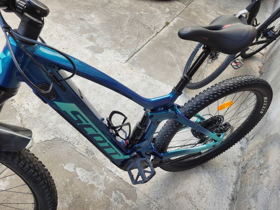 Bicicleta electrica  full suspensione scott 29 M