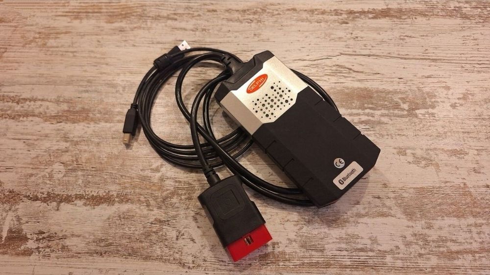 Мультимарочный автосканер Delphi DS150e (AutoCom)