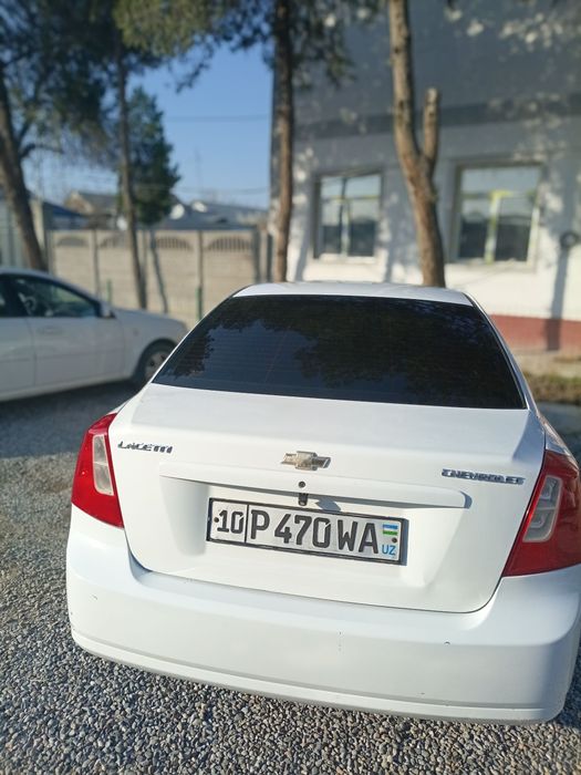 Lasetti 1.8 ideal xolatda