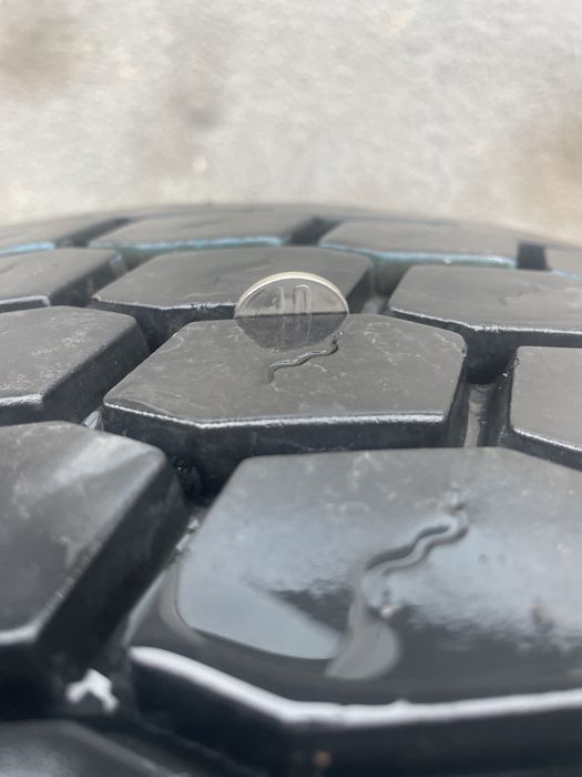 Anvelope M+S  265/70/19.5