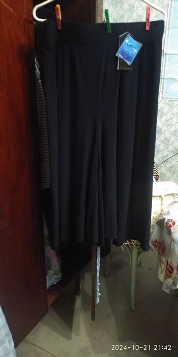 Юбка - брюки. Новая.