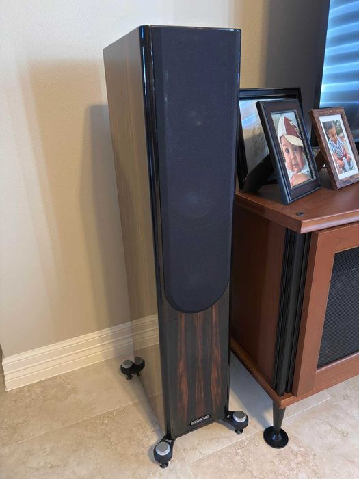 Monitor Audio Gold 200 (5G) Piano Ebony