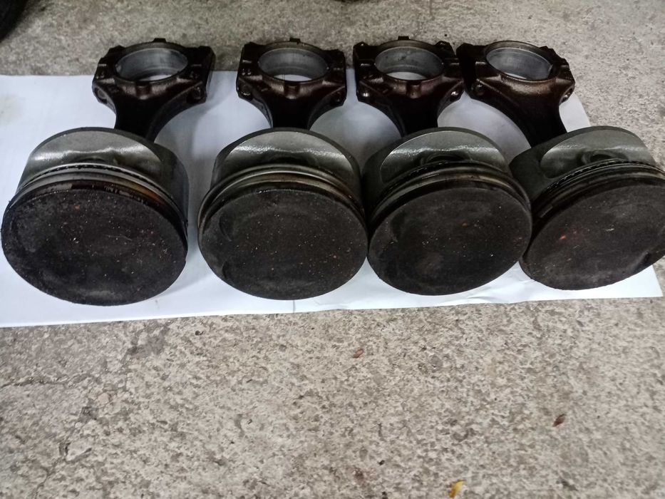 Продавам бутала за опел