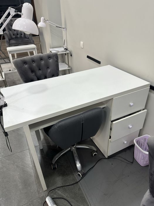 Стол для маникюра