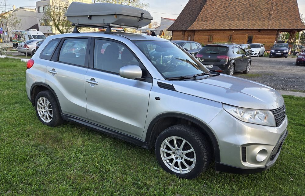 Suzuki Vitara  2016 GPL, 8300 Euro