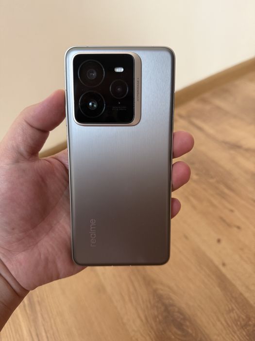 Realme GT 7 Pro 12/256 (8 Elite)