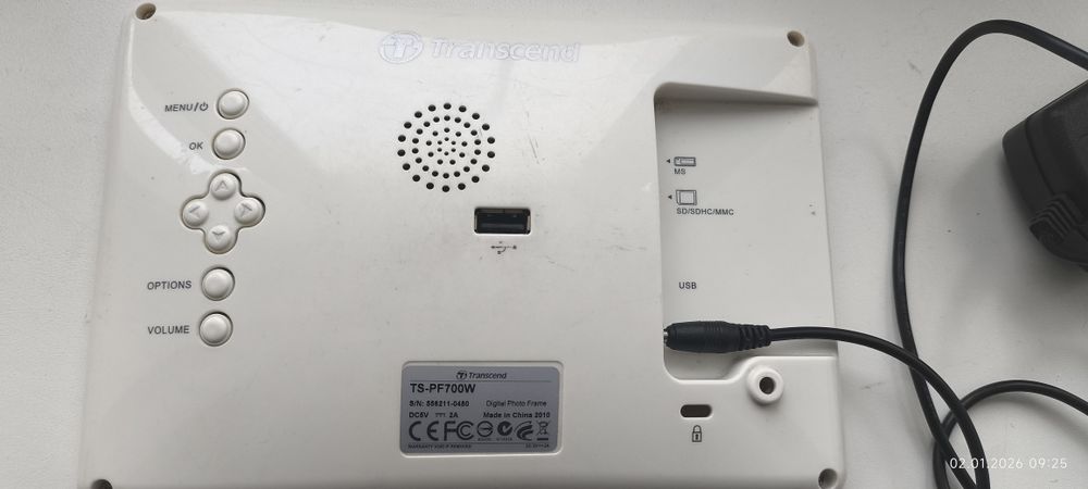 Фоторамка электронная Transcend TS-PF700W